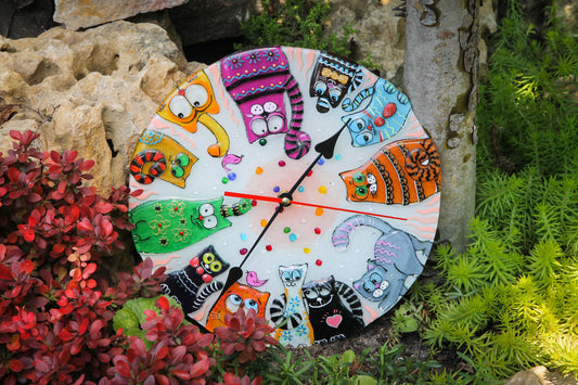 Funny Cat Glass Clock - Hand-Painted Fused-Glass Clock with Playful Cat Design, 30 cm