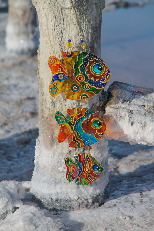 Trio of Glass Fish Glass Artwork - Hand-Painted Fused-Glass Decor with Captivating Patterns and Lively Colors, Green