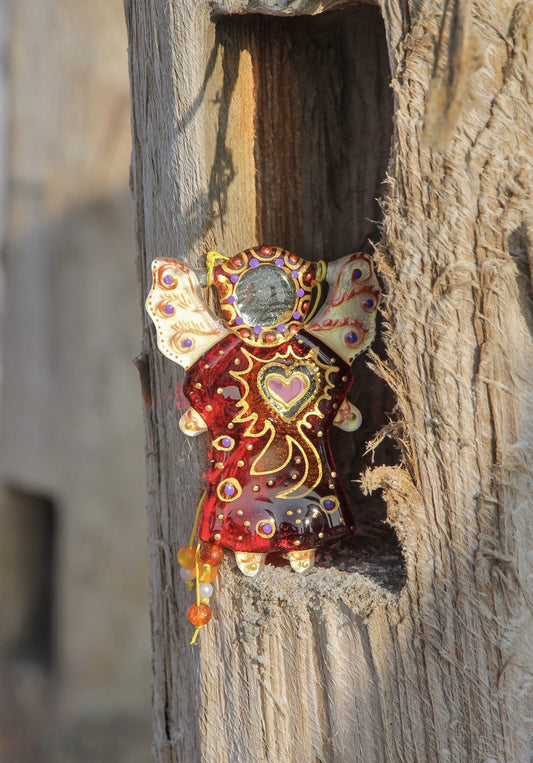 Guardian Angel of Love with Red Heart Glass Wall Art in Fiery Red - Handmade Fused-Glass Decor with Intricate Patterns