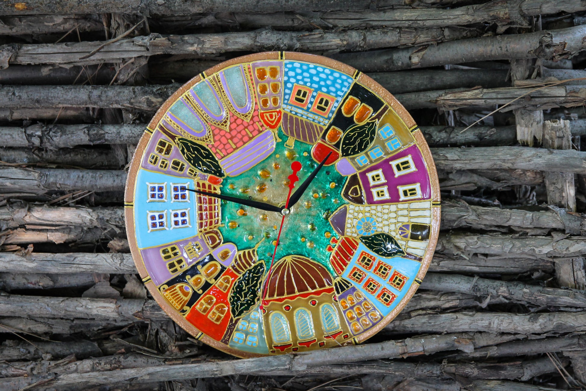 Clock City Glass Artwork - Hand-Painted Fused-Glass Clock with Urban Design, 30 cm