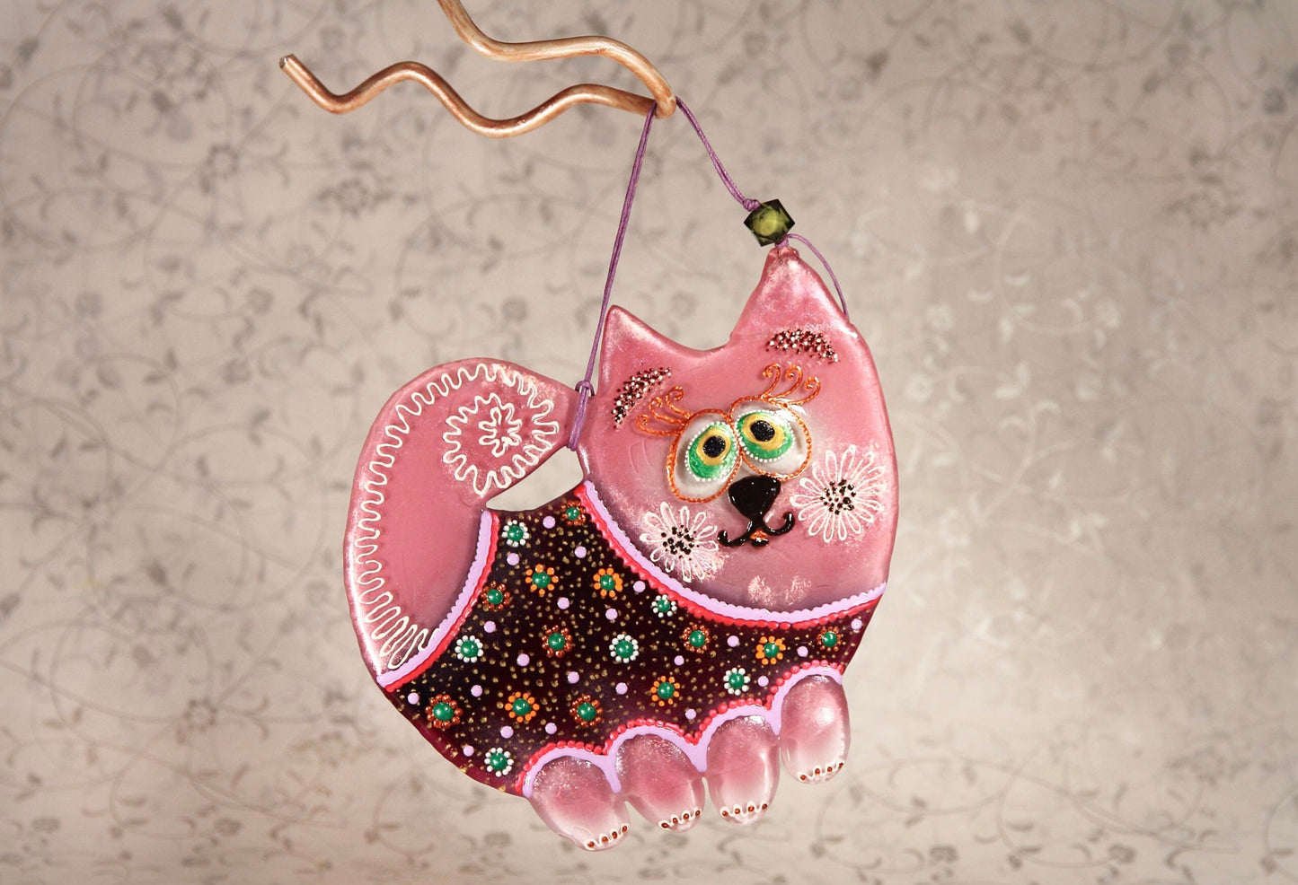 Big Soulful Cat Glass Artwork - Hand-Painted Fused-Glass Decor with Charming Cat, Vibrant Colors, and Captivating Patterns