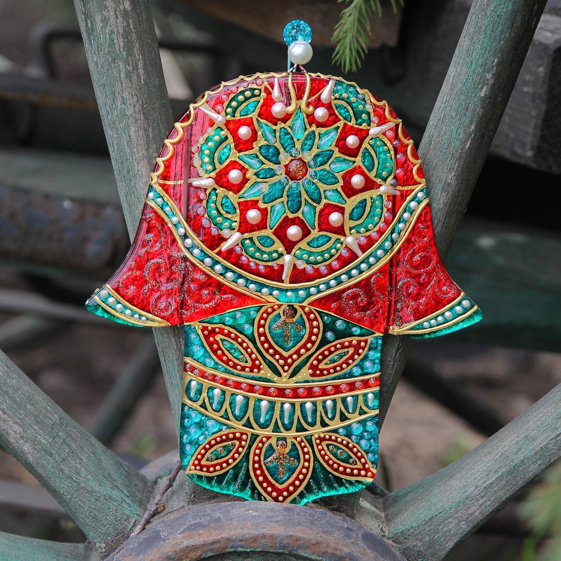Hand-Painted Hamsa Glass Wall Art - Red, Green & Gold, 15 cm, 18 cm, Symbol of Protection and Positive Energy