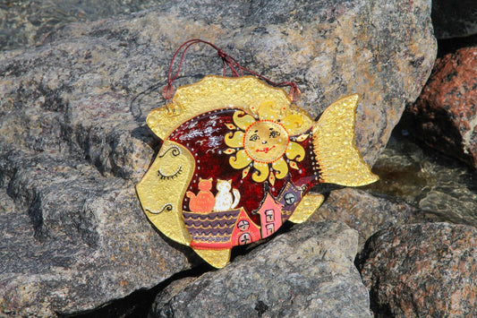 Sun Fish Glass Artwork - Hand-Painted, Personalized Suncatcher, Home Decoration, 18 cm - Now