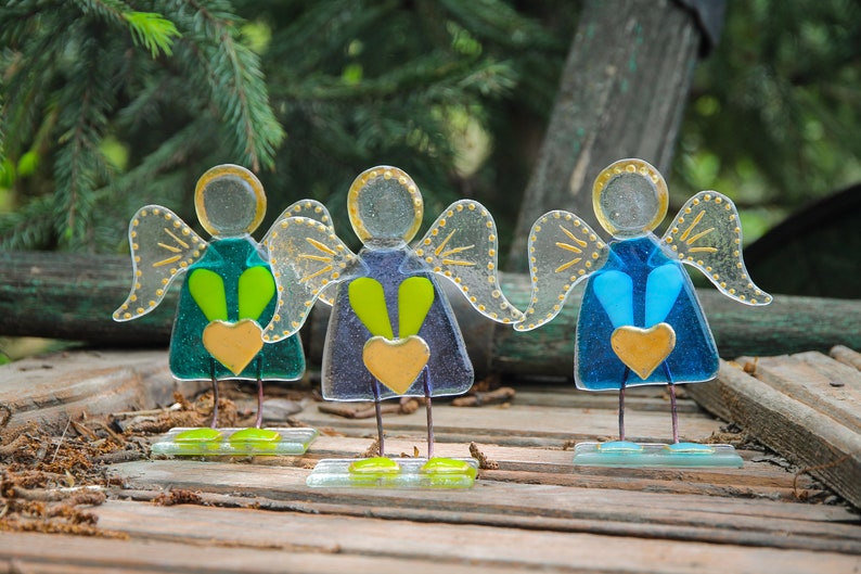 Exquisite Guardian Angel of Love Glass Wall Art - Handcrafted, Personalized Home Decor