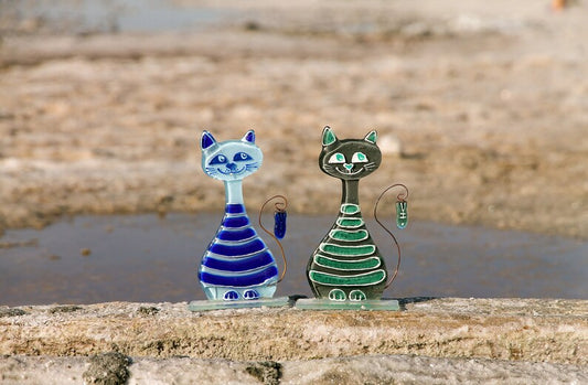 Playful Cute Cat with Fish on Stand Glass Art - Handmade, Personalized Decor, 17 cm - Now