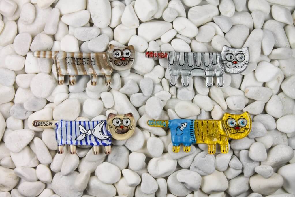 Stripy Cat Straight Tail Glass Fridge Magnet - Hand-Crafted, Hand-Painted, Personalized Tourist Souvenir, 4 x 12 cm