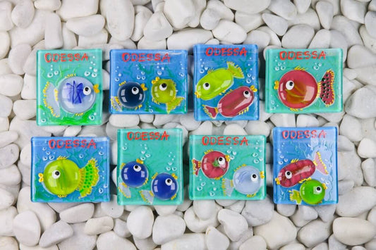 Blue Mint Convex Fish 3D Glass Fridge Magnet - Hand-Crafted, Hand-Painted, Personalized Tourist Souvenir, 7.5 x 6.5 cm