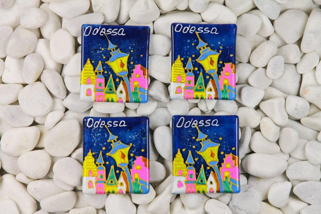 Shining Lantern of the Night City Fridge Magnet - Hand-Crafted, Hand-Painted, Personalized Tourist Souvenir, 7.5 x 6.5 cm
