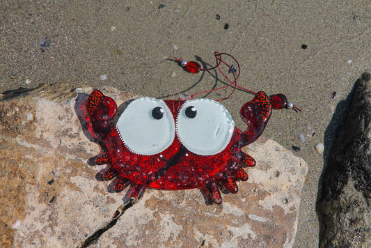 Crab Glass Wall Art - Handmade, Personalized Gift, 15 cm